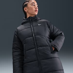 Nike Sportswear Classic Women's Therma-FIT Loose Hooded Parka. Nike DK